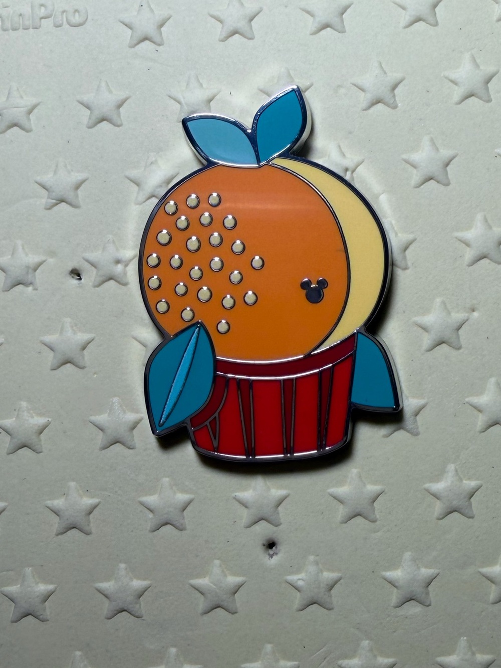 Disney Pin Orange Bird Treat Cupcake WDW Hidden Mickey Disney Wave B 2025